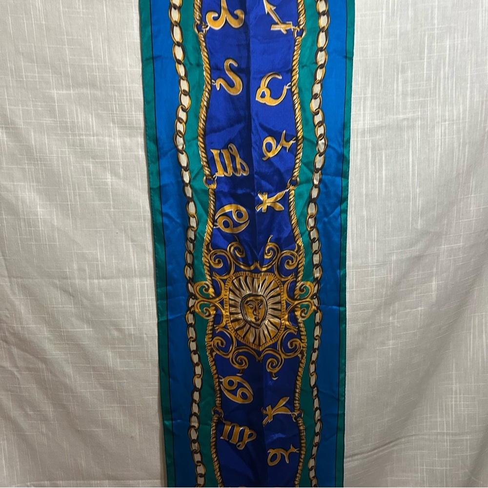 Celestial scarf